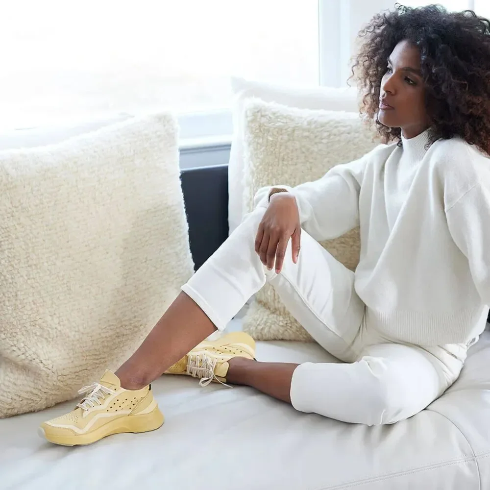 Courser sleek mustard
